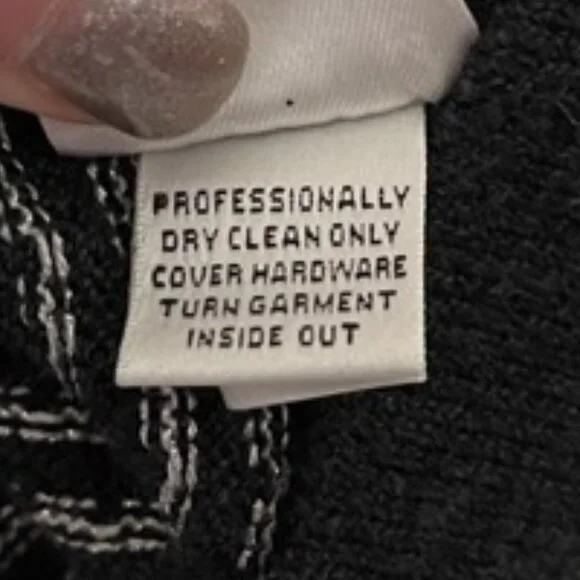 St. John Sport Large Cropped Crewneck Grey Black Embellished Cropped Swe… - Picture 7 of 8